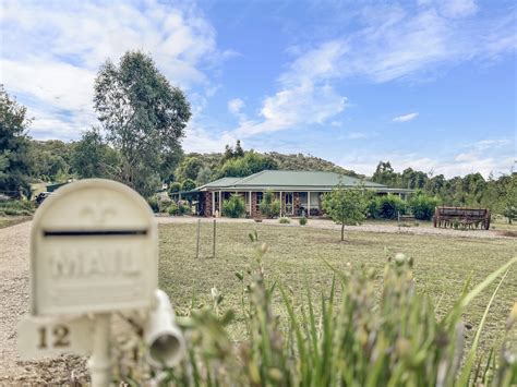 chesneyvale|CHESNEYVALE .